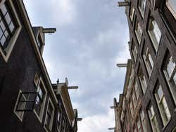 Maisons penchées