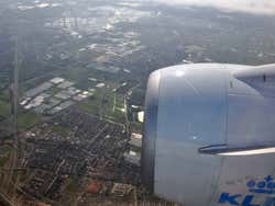 Arrivée en avion à Amsterdam