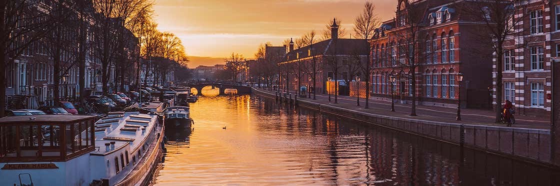 canal Amsterdam